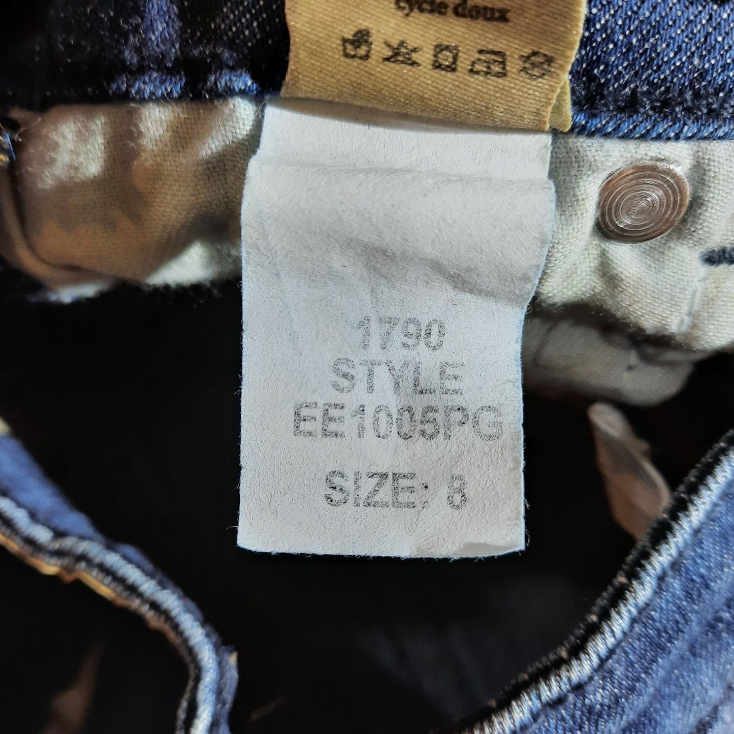 NWT Women's Denim Straight Leg Jeans -Size 8K