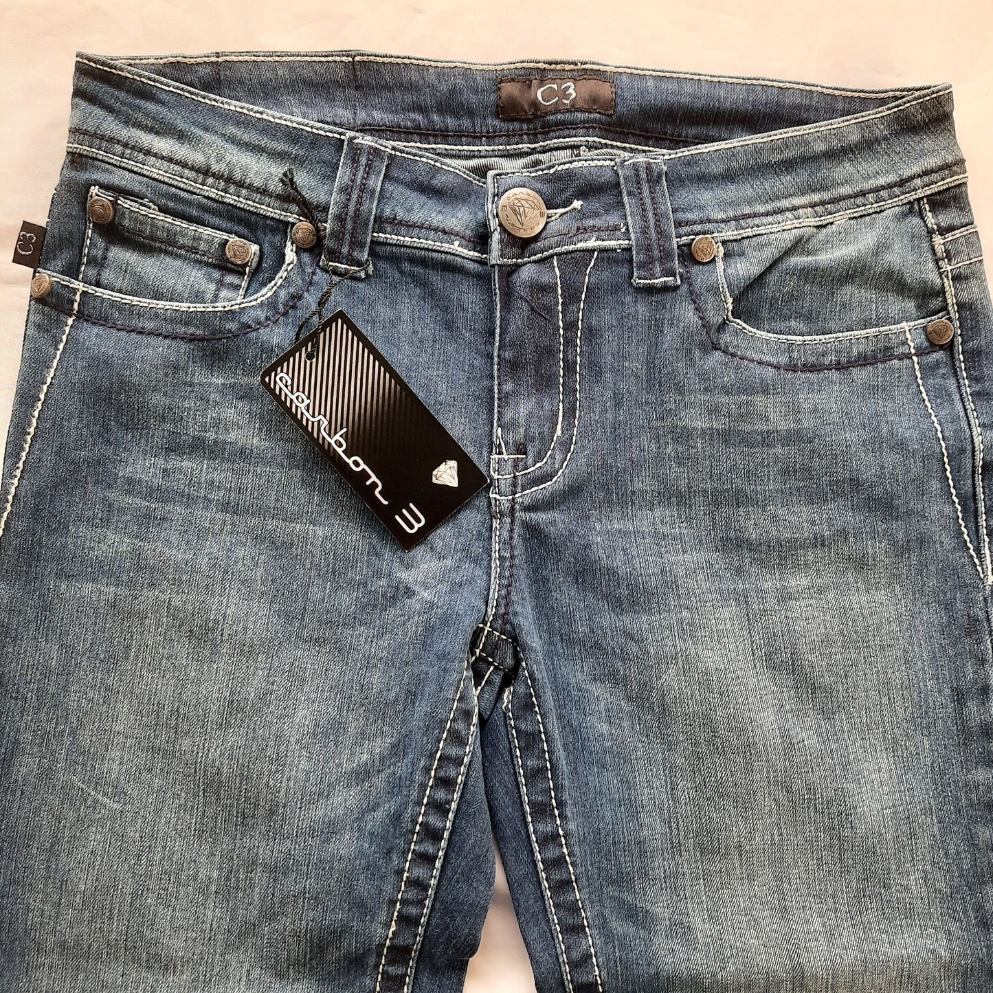 NWT Women's C3 Capri Jeans Size 7