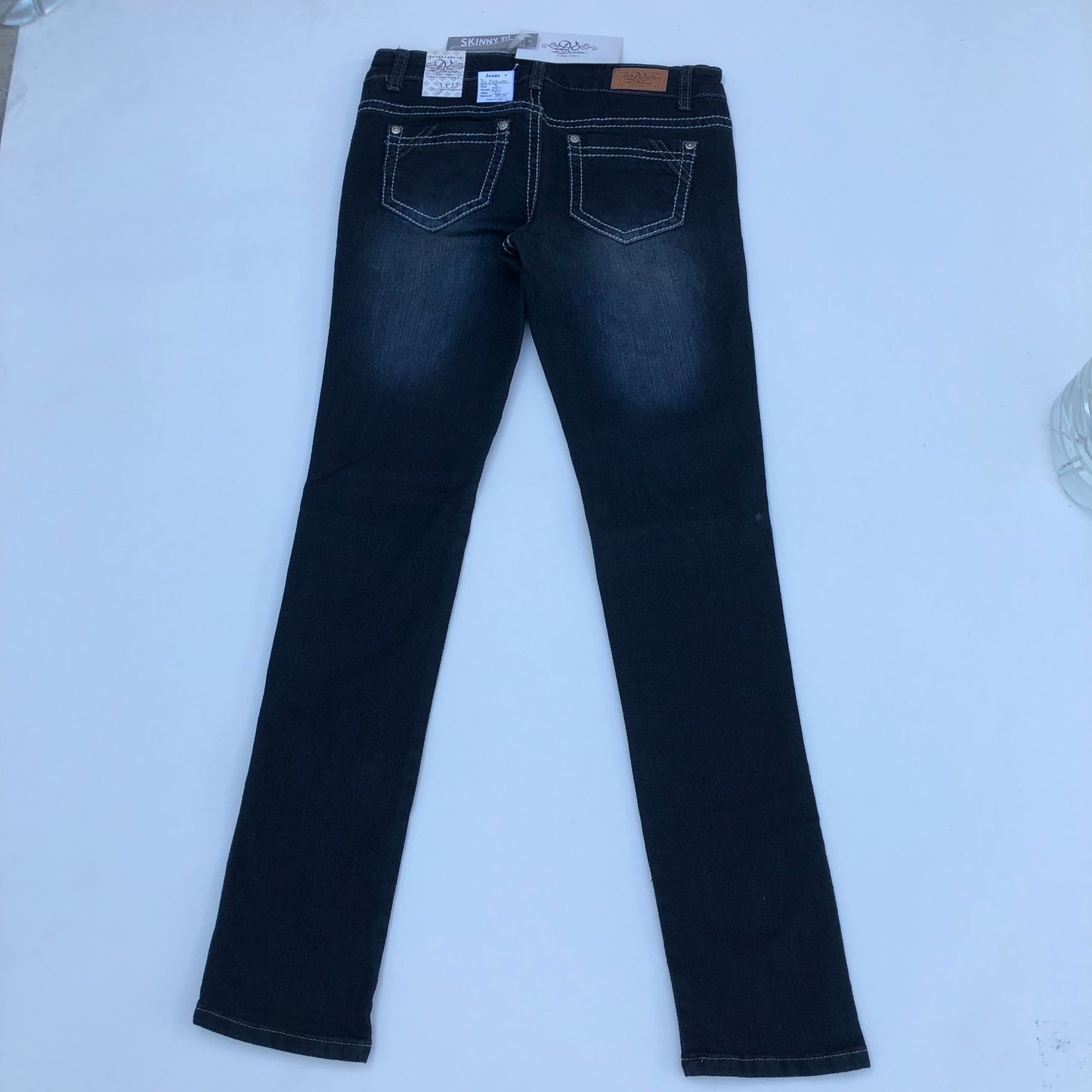 NWT Women's Skinny Jeans "Do Denim" Size 3